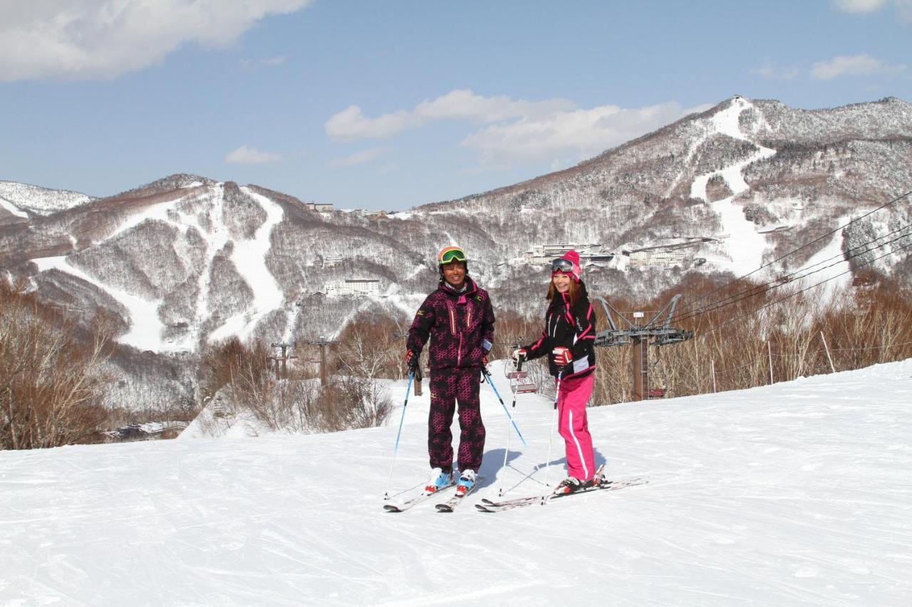 Shiga Kogen Olympic Hotel Yamanouchi  Exteriör bild